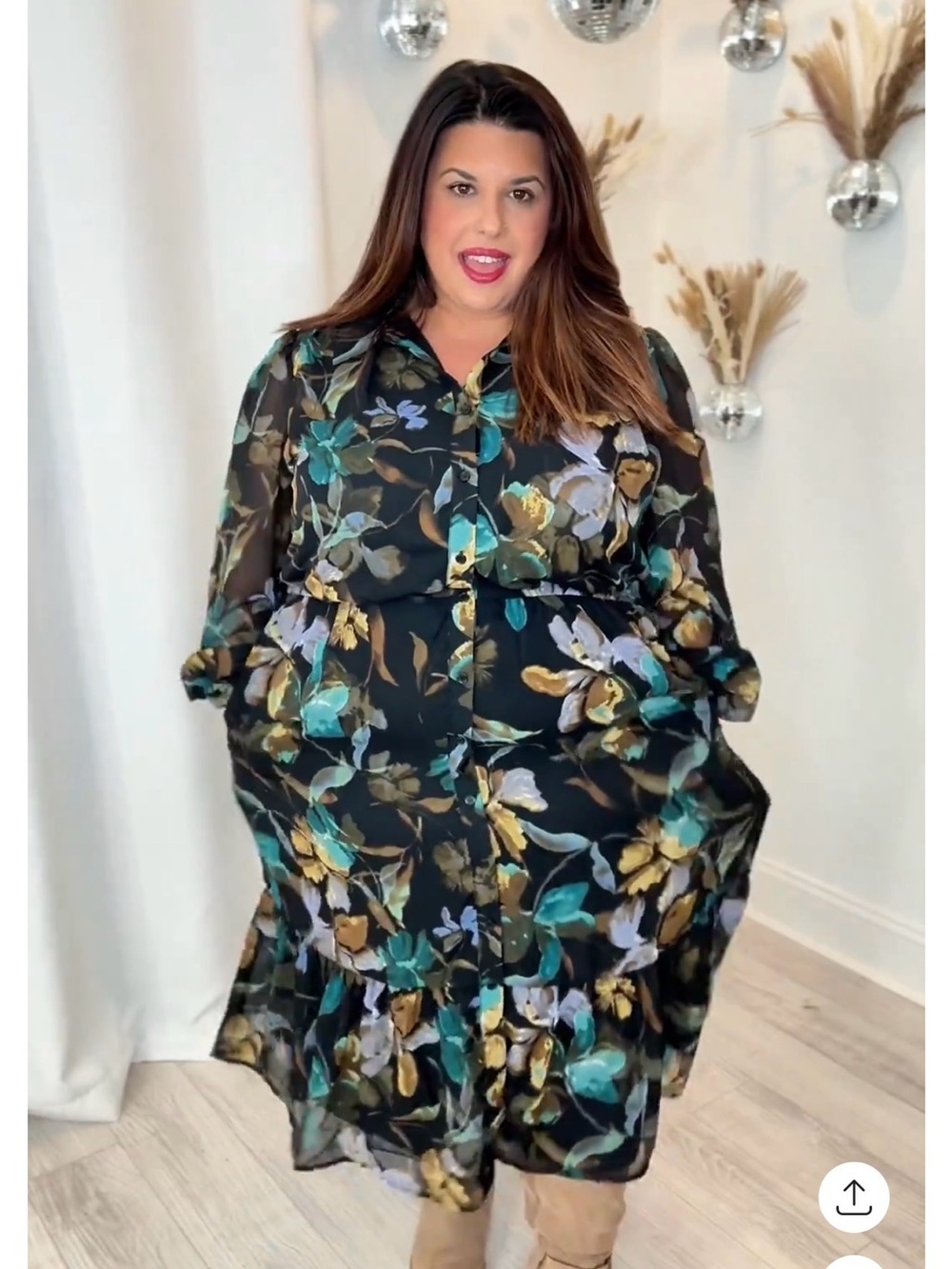 Plus Floral Button-Front Collared Maxi Dress - Picture 2 of 3